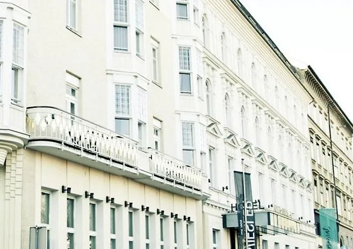 Grand Wiesler - Centre Of 酒店 4*