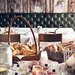 Grand Wiesler - Centre Of Hotel 4*