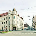 Grand Wiesler - Centre Of