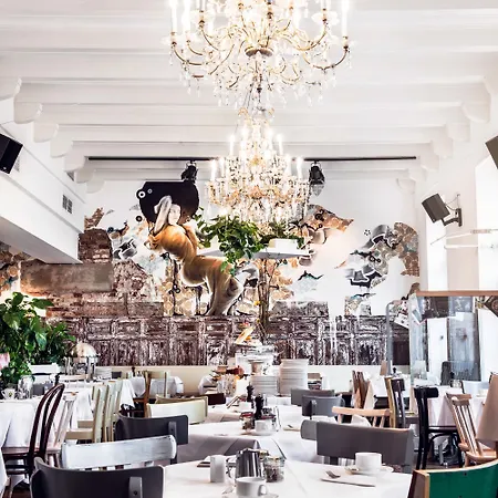 Grand Wiesler - Centre Of 酒店 4*