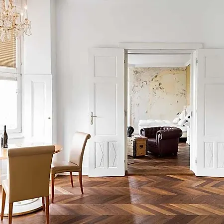 Hotel Grand Wiesler - Centre Of 4*