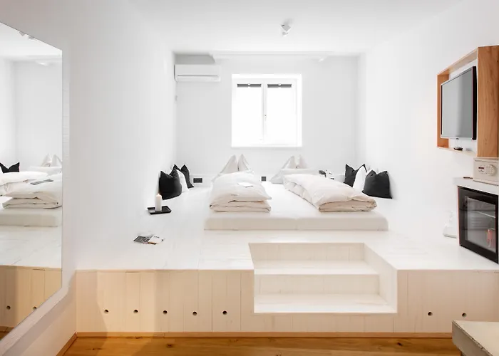 Grand Wiesler - Centre Of فندق