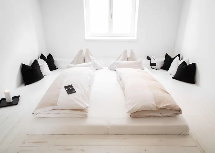 Grand Wiesler - Centre Of فندق 4*